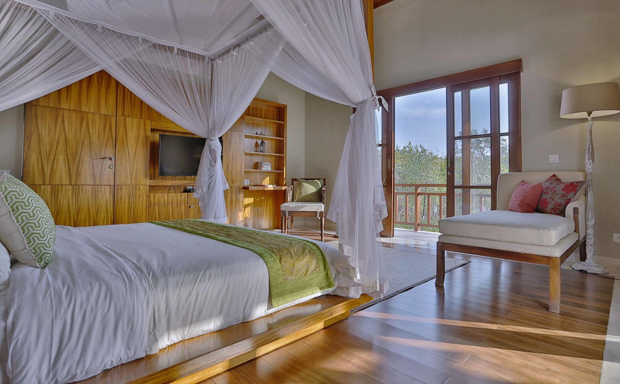Villa Nikara Kuta Lombok Buitenkant foto