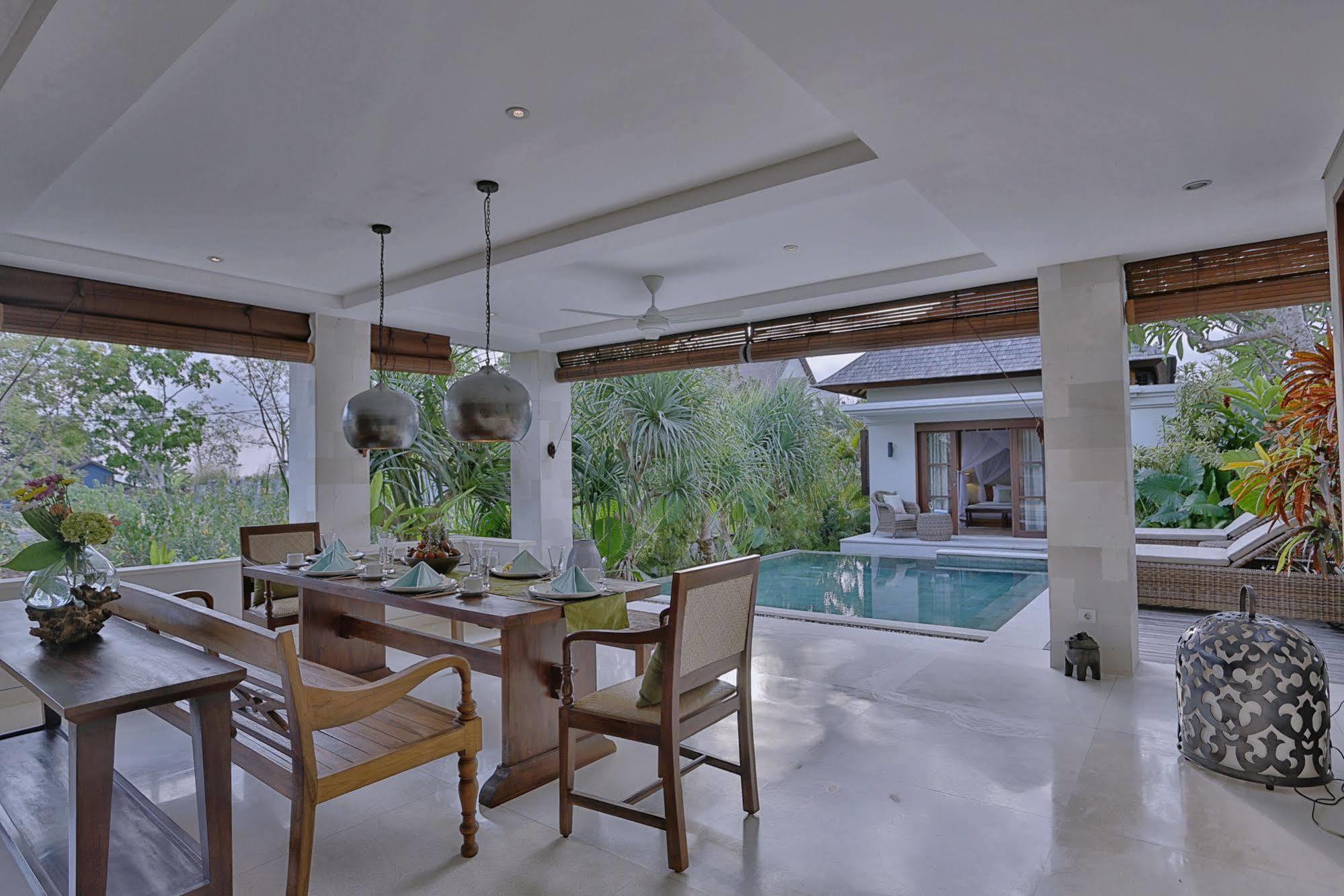 Villa Nikara Kuta Lombok Buitenkant foto